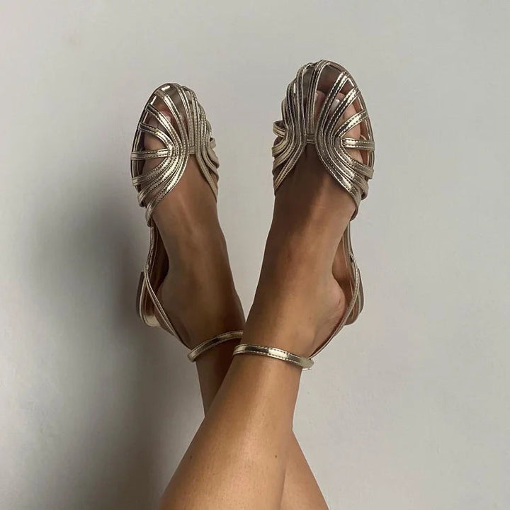 Vittoria | Goldene Schmuck-Sandalen
