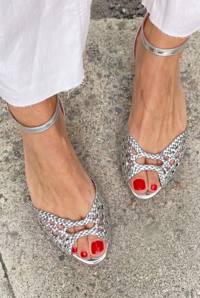 Isadora | Goldene Flechtsandalen