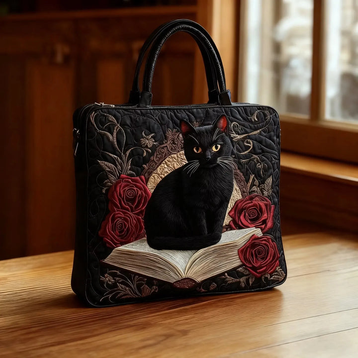 Gesteppter Shopper – Schwarze Katze auf Büchern